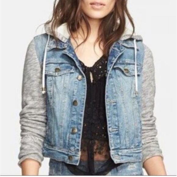 Free People Distressed Jean Jacket and Knit Hoodie Indie Wash size Small - Picture 7 of 9